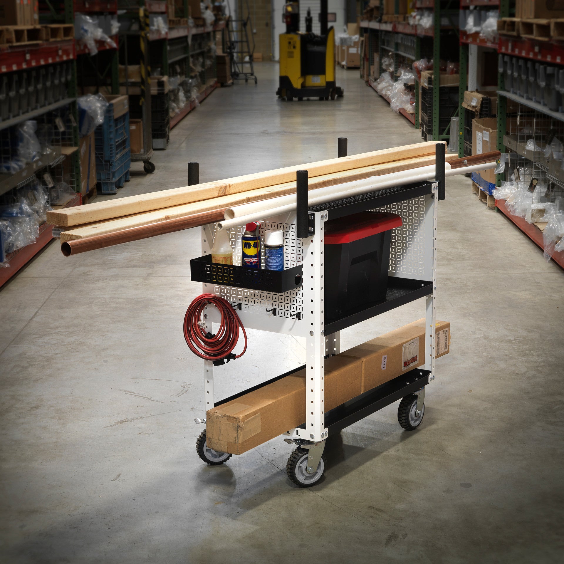 Heavy-Duty OmniCart Base Series vertical handle detail